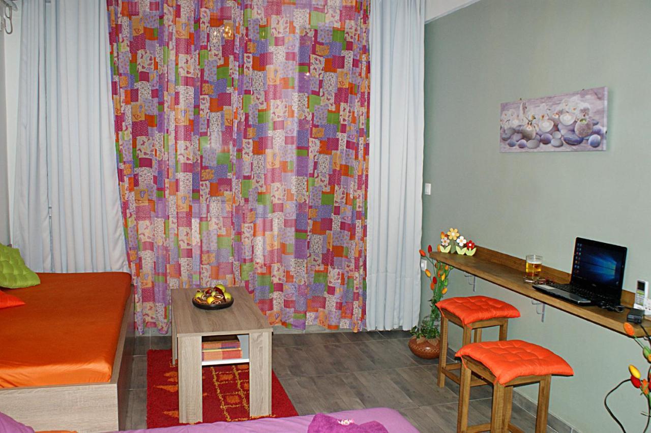 אתונה Sunny Studio With Parthenon View Balcony מראה חיצוני תמונה